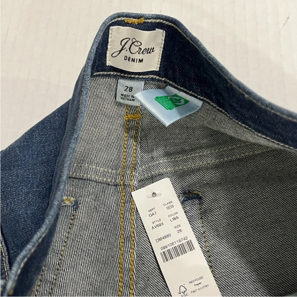 J. CREW TOOTHPICK BUTTON FLY NEW WITH TAG (a355)